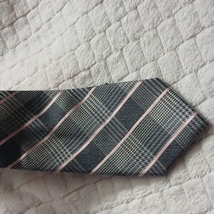 Michael Kors Classic Black and Pink Plaid Men Tie